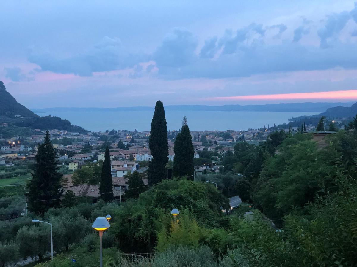 Welcome Traveller Villa Leda Garda  Exterior foto